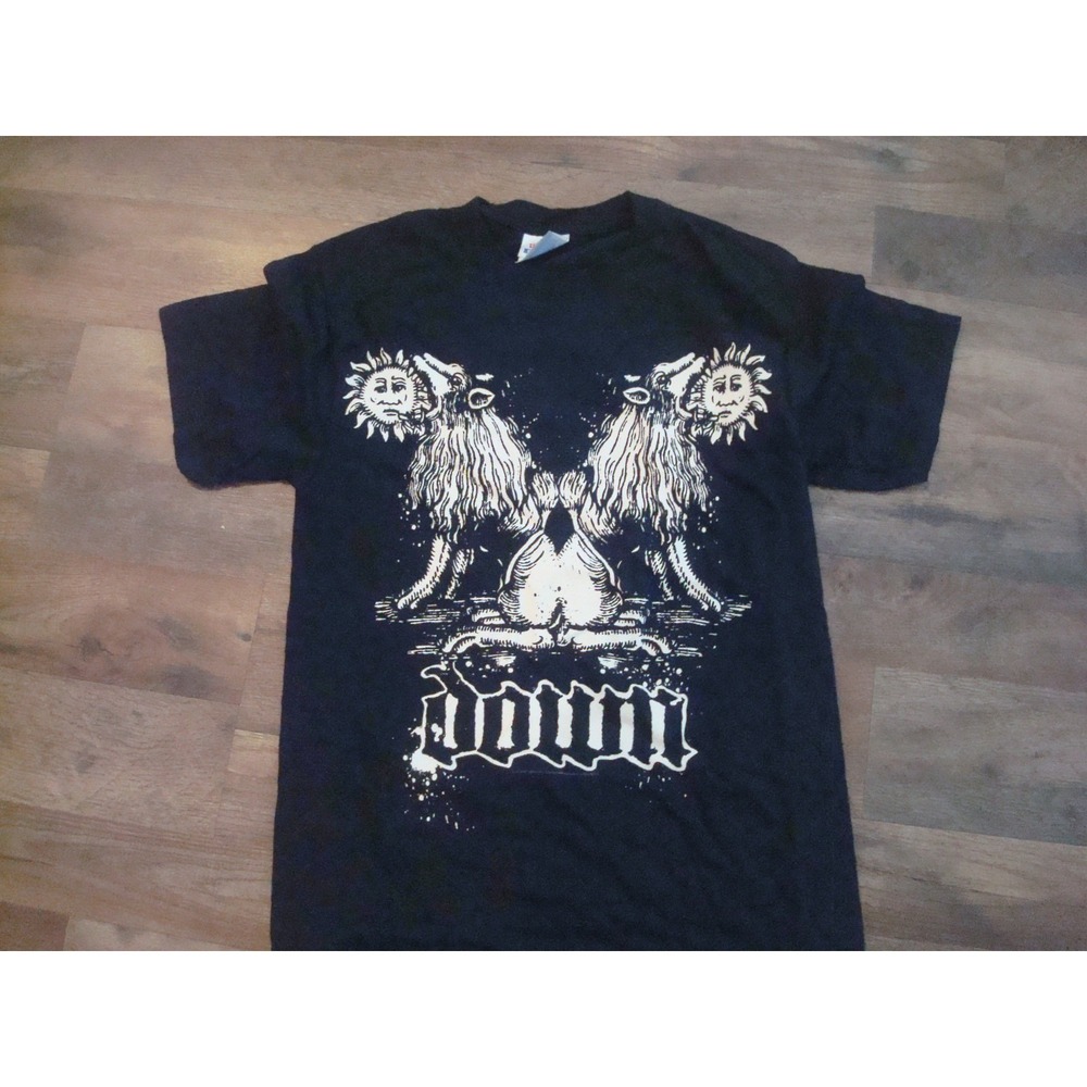 DOWN 2‎ BAND BROTHERHOOD 2011   NEW SIZE SMALL  SHIRT  DEADSTOCK  VINTAGE TT2